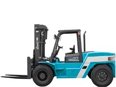 8噸內(nèi)燃平衡重式叉車